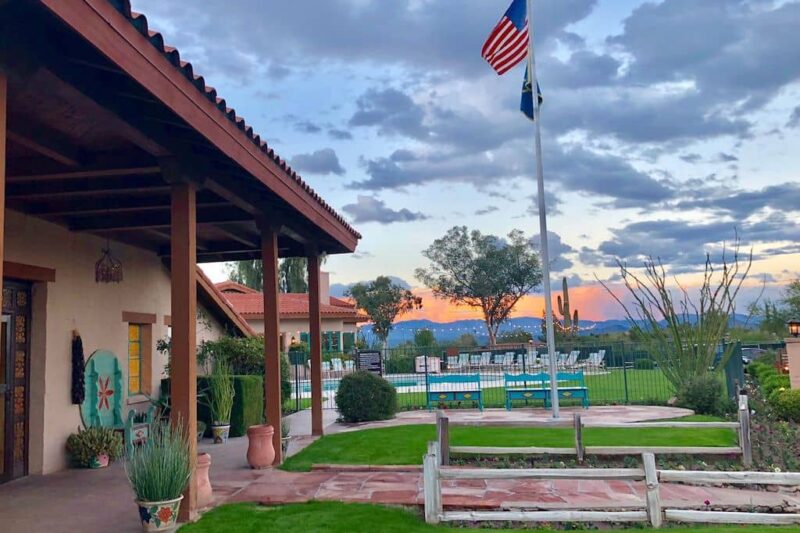 Rancho de los Caballeros - Entrance