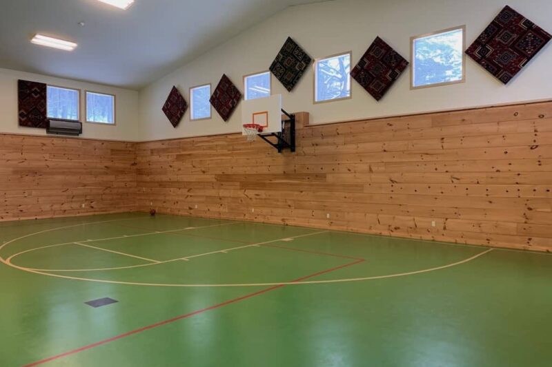 Ridin' Hy Ranch - Indoor Basketball Court