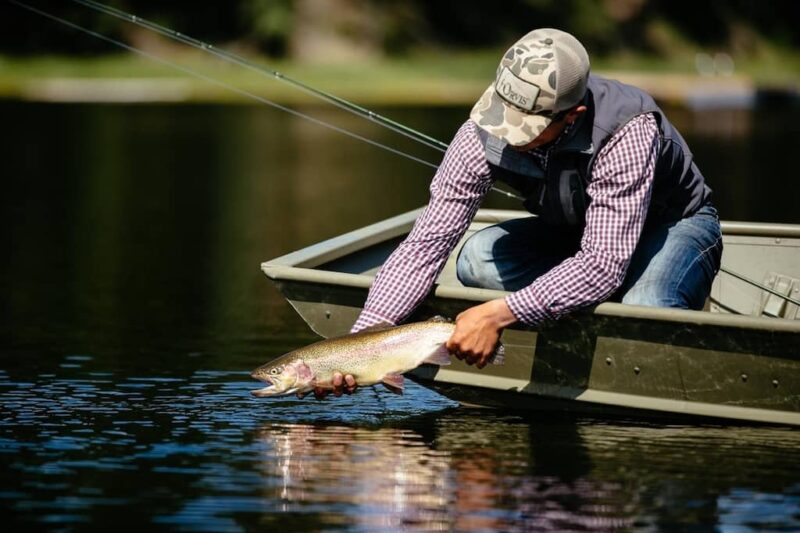 Siwash Lake Ranch - BC Canada - Fly Fishing